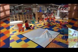 Поставка интерактивного пола в детскую зону, для французской корпорации Auchan Holding